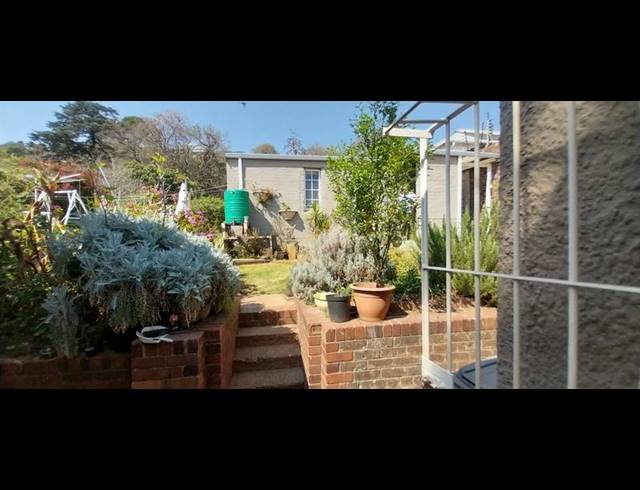 3 BEDROOM HOUSE FOR SALE IN KENSINGTON